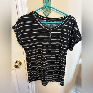 Striped Zip-Front Short Sleeve Tee - Black/White